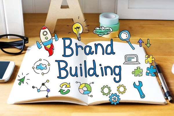Concetto di Brand Building con notebook — Foto Stock