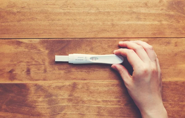 Woman Holding Pregnancy Test — Stock Photo, Image