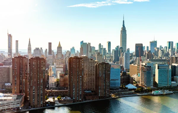 Luchtfoto van de new york city skyline — Stockfoto