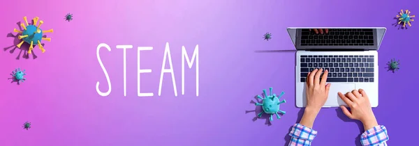 Концепция STEAM с женщиной, использующей ноутбук — стоковое фото