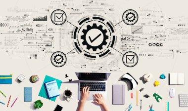 Bilgisayarı kullanan kişi ile kalite kontrol onayı