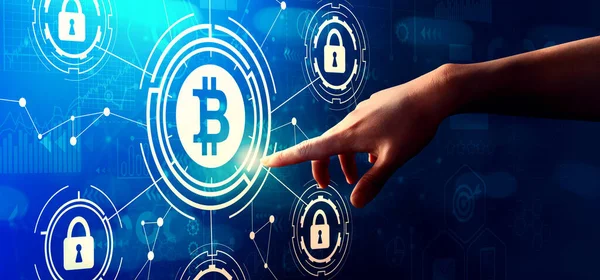 Elle düğmeye basılı Bitcoin güvenlik temasıName — Stok fotoğraf