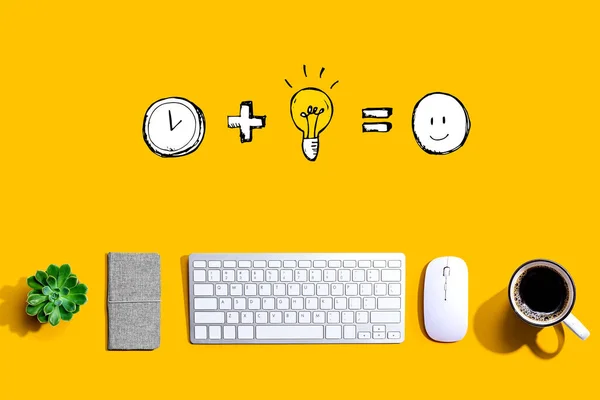Tijd plus idee staat gelijk aan gelukkig zijn met een toetsenbord — Stockfoto