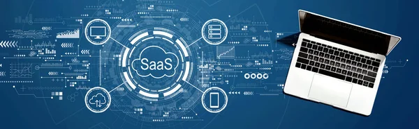 SaaS - oprogramowanie jako koncepcja serwisu z laptopem — Zdjęcie stockowe