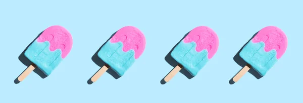 Popsicles roses et bleues avec ombre — Photo