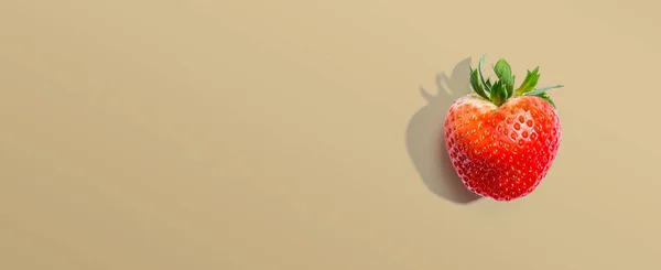 Fresh red strawberry overhead view — Stock Photo, Image