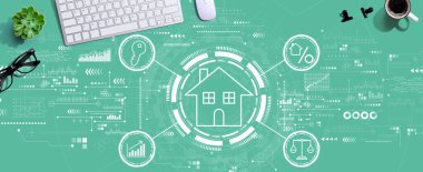 Bilgisayar klavyeli bir emlak teması