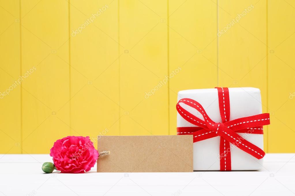 Blank Tag with Carnation Flower and Gift Box