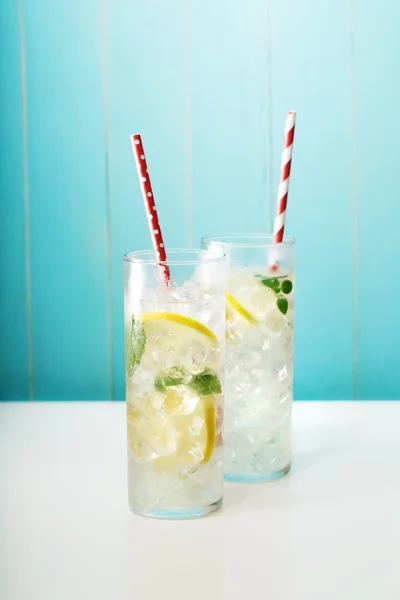 Homemade lemonade in glasses — Stock Photo, Image