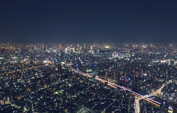 Nocna panorama wysoko nad Tokio — Zdjęcie stockowe