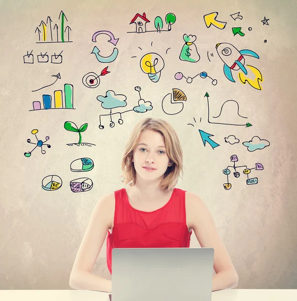 Bedrijfsstrategie en vrouw met laptop — Stockfoto