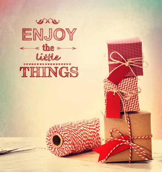 Enjoy the little things with small gift boxes — Stock Photo, Image