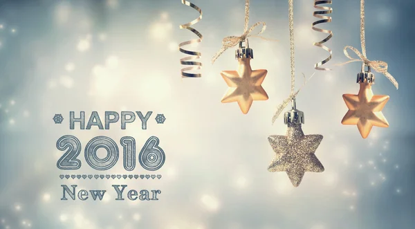 Feliz Año Nuevo 2016 mensaje con estrellas colgantes —  Fotos de Stock