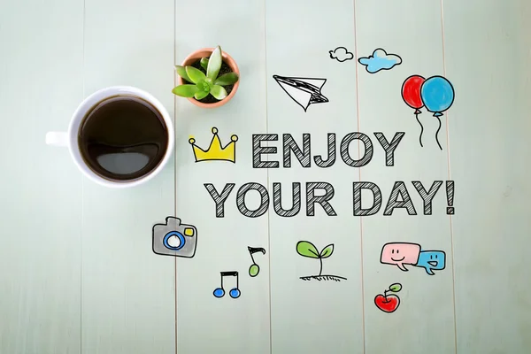 Profitez de votre message de journée avec une tasse de café — Photo