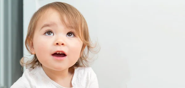 Mutlu bebek kız — Stok fotoğraf