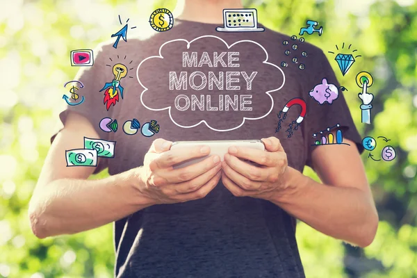 Make Money Online concept met man met zijn smartphone — Stockfoto