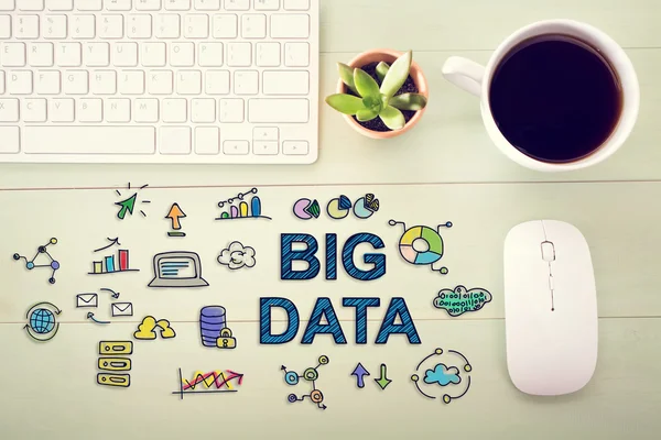 Concept Big Data avec poste de travail — Photo