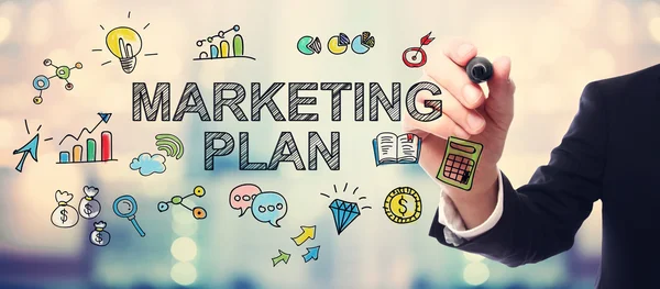 Affärsman ritning Marketing Plan koncept — Stockfoto