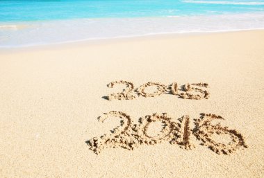 2016 tropik sahilde kutluyor