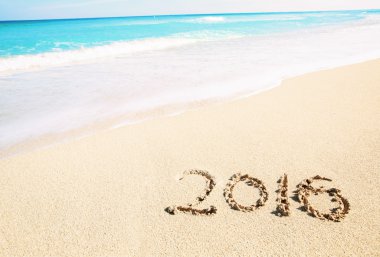 2016 tropik sahilde kutluyor