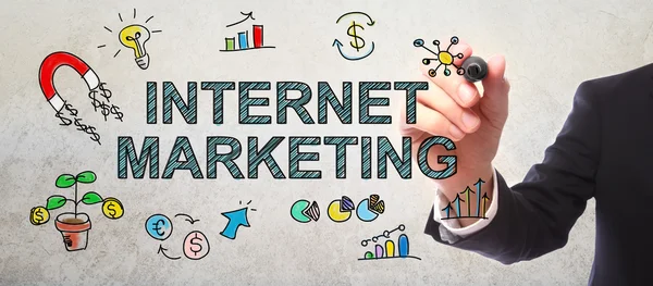 Affärsman ritning Internet Marketing koncept — Stockfoto