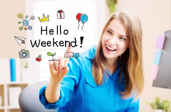 Hallo Weekend! concept met jonge vrouw — Stockfoto