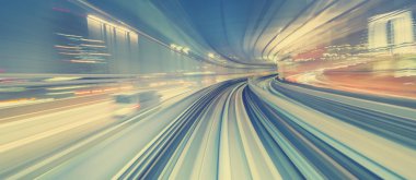 Tokyo monoray hattı üzerinden teknoloji kavramı