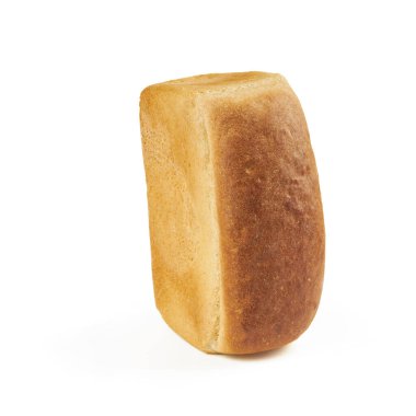 Beyaz arka planda izole edilmiş taze beyaz buğday ekmeği.