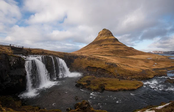 Kirkjufellsfoss wodospady Islandii — Zdjęcie stockowe
