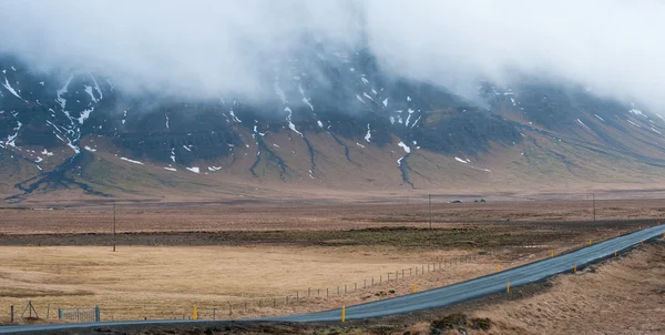 Kırsal boş yol İzlanda — Stok fotoğraf