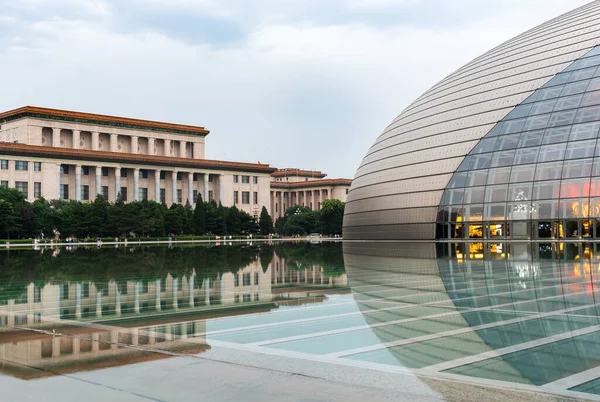 The modern Opera House of National Grand Theatr. Beijing China — Stock Photo, Image