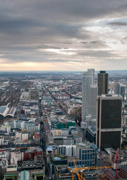 Vista panorámica del paisaje urbano de la ciudad de Frankfurt Alemania Europa —  Fotos de Stock