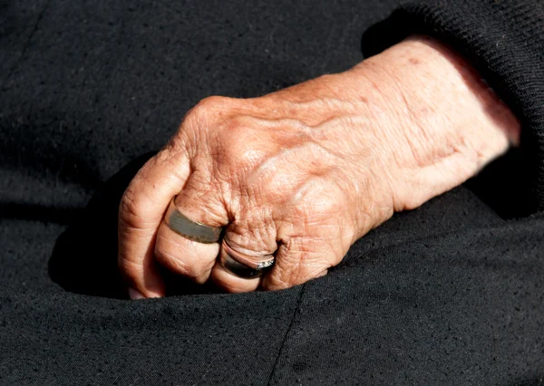 Womans wieku od ręki — Zdjęcie stockowe