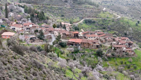 Mountain village of Lazania in Cyprus — Stock Photo, Image