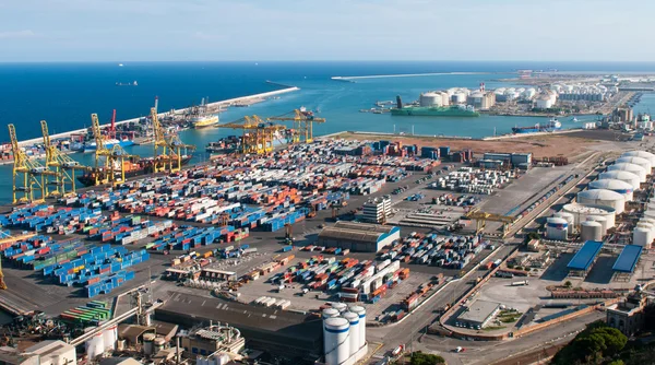 Vista do porto industrial de Barcelona — Fotografia de Stock