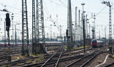 Demiryolu tren istasyonu