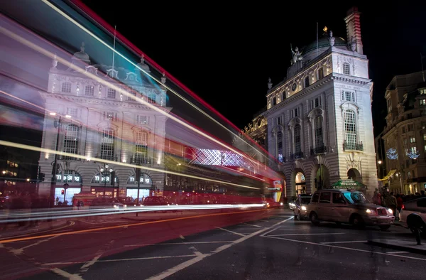 Plaza del circo Piccadilly de Londres — Foto de Stock