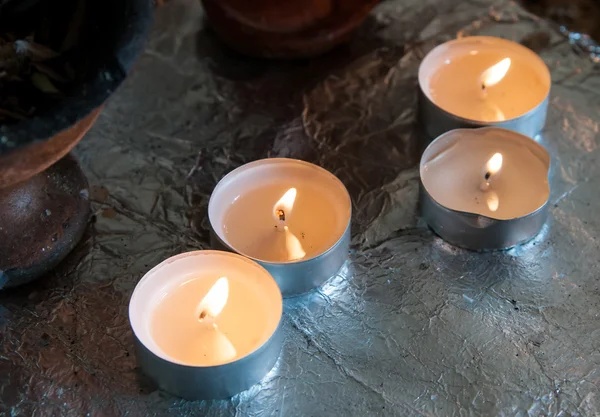 Церковные свечи в масле — стоковое фото