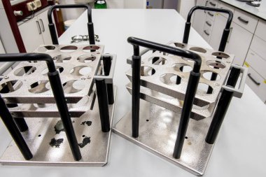 Toplam azot, Kjeldahl metodunun saptanması için Kjeldahl Laboratuvarı ekipmanı. Cihazlar çevresel ve kimyasal laboratuvarlar Kjeldahl sindirim tüpü raflarında sindirim için uygundur.