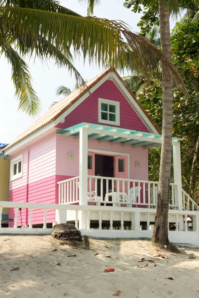 Pink bungalow — Stock Photo, Image