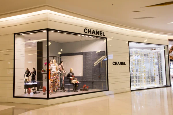 Магазин Chanel в торговом центре Siam Paragon . — стоковое фото