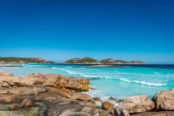 Скелі на пляжі, Лаки Bay, Esperance, Західна Австралія — стокове фото