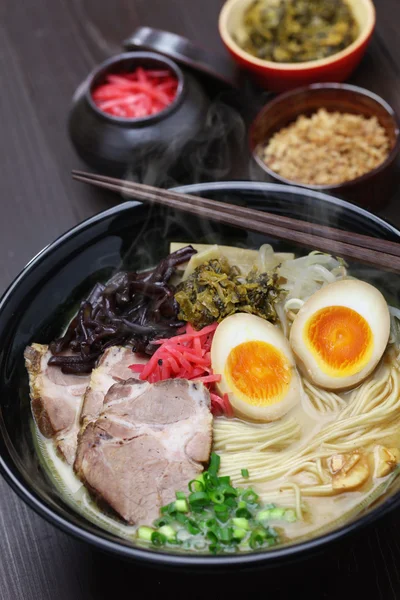 Japanese ramen noodles — Stock Photo, Image