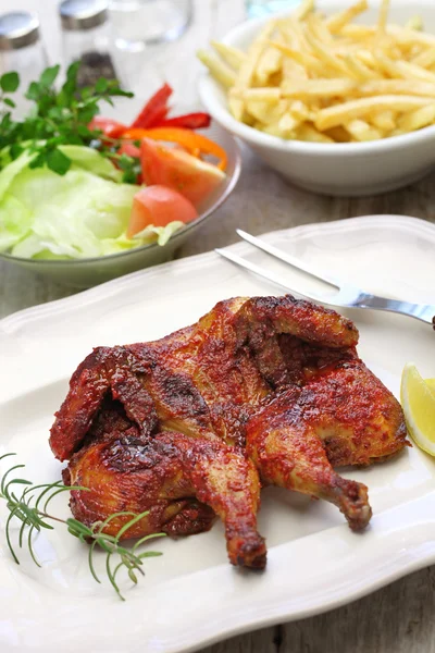 Pollo picante piri piri portugués — Foto de Stock