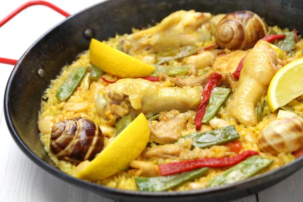 Paella valenciana, cucina spagnola — Foto Stock