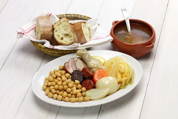 Cocido madrileno, chickpea and pork stew — Stock Image Cocido madrileno, chickpea and pork stew Stock Picture