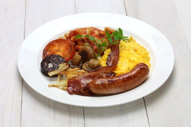 Tam İngiliz kahvaltısı