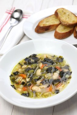 Zuppa di cavolo nero, Kara lahana çorbası