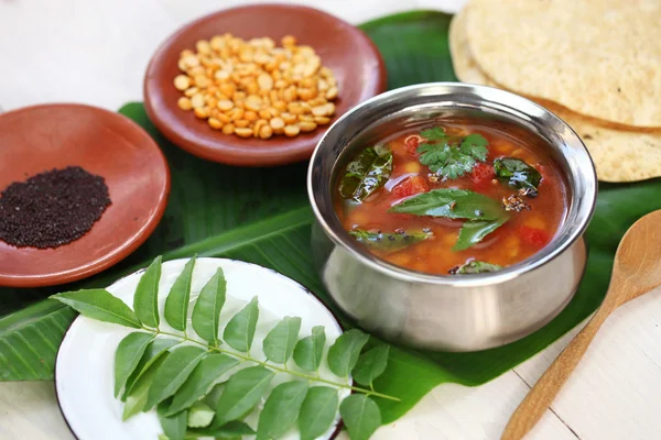 Tomato rasam, południe indyjska zupa — Zdjęcie stockowe