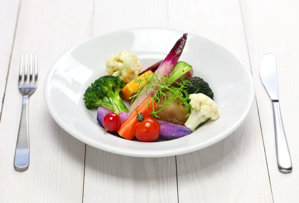 Vegetarian salad — Stock Photo, Image